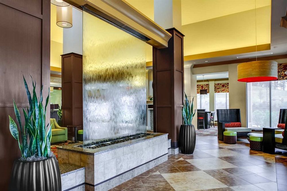 Hilton Garden Inn Уэст-Честер Экстерьер фото